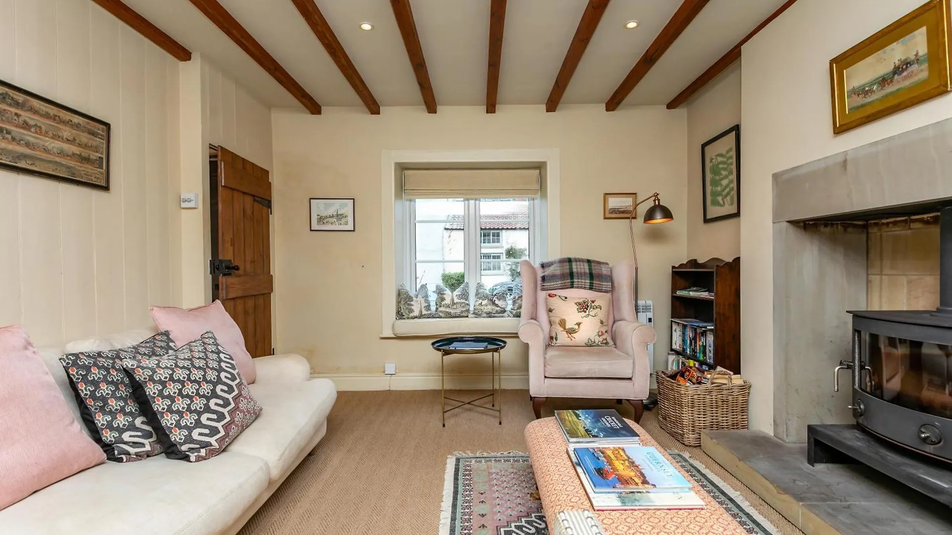 Pretty Yorkshire Stone Cottage Harome
